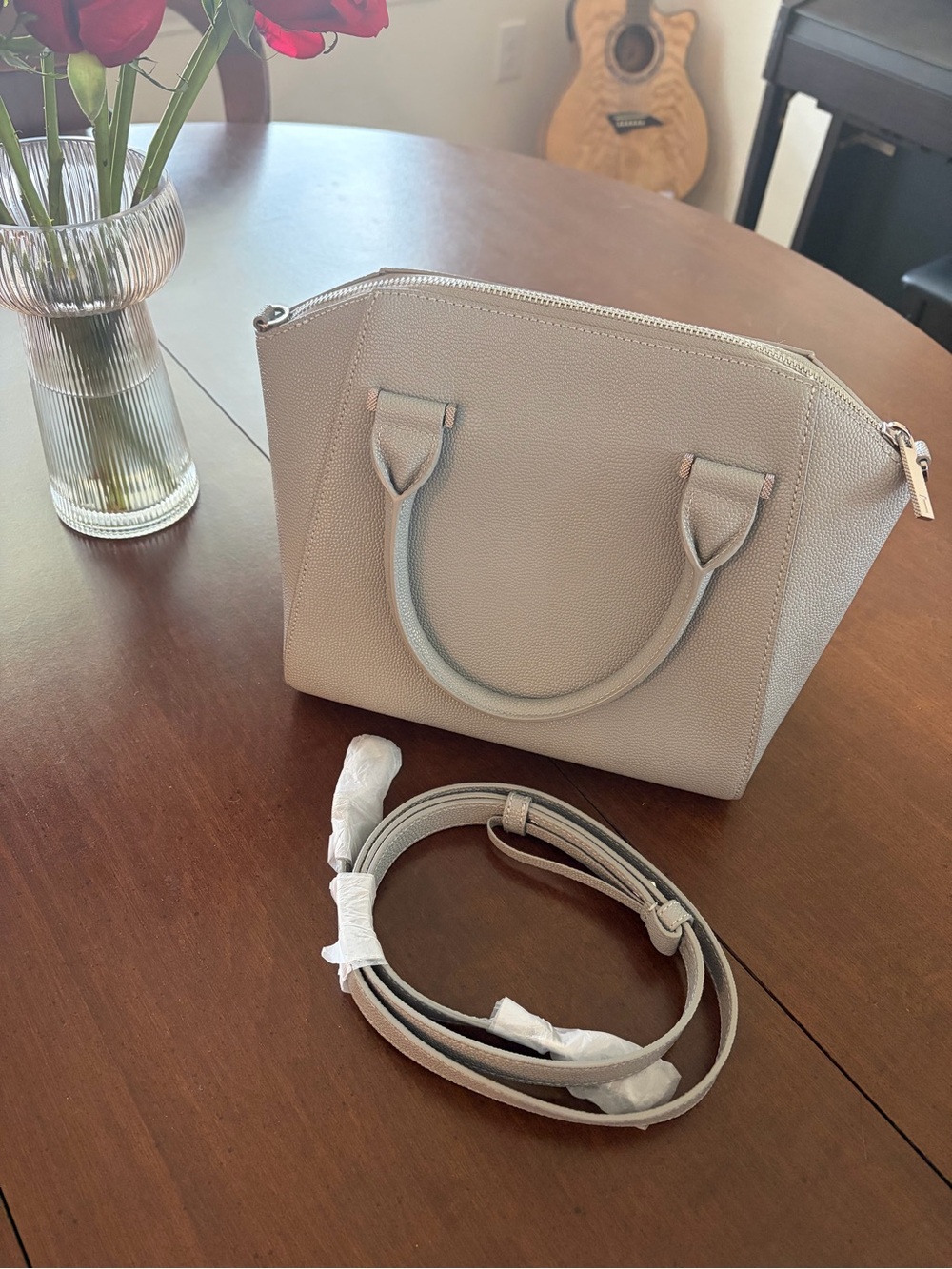 Ted Baker Light Gray Pebbled Janne Bag with Bow - Picture 5 of 8